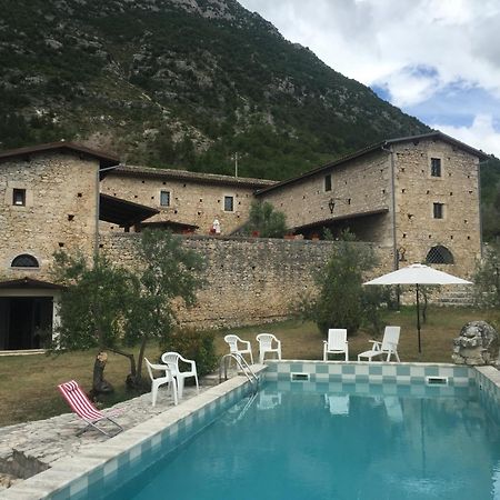 Rocca Lorenizo Pacentro Екстериор снимка