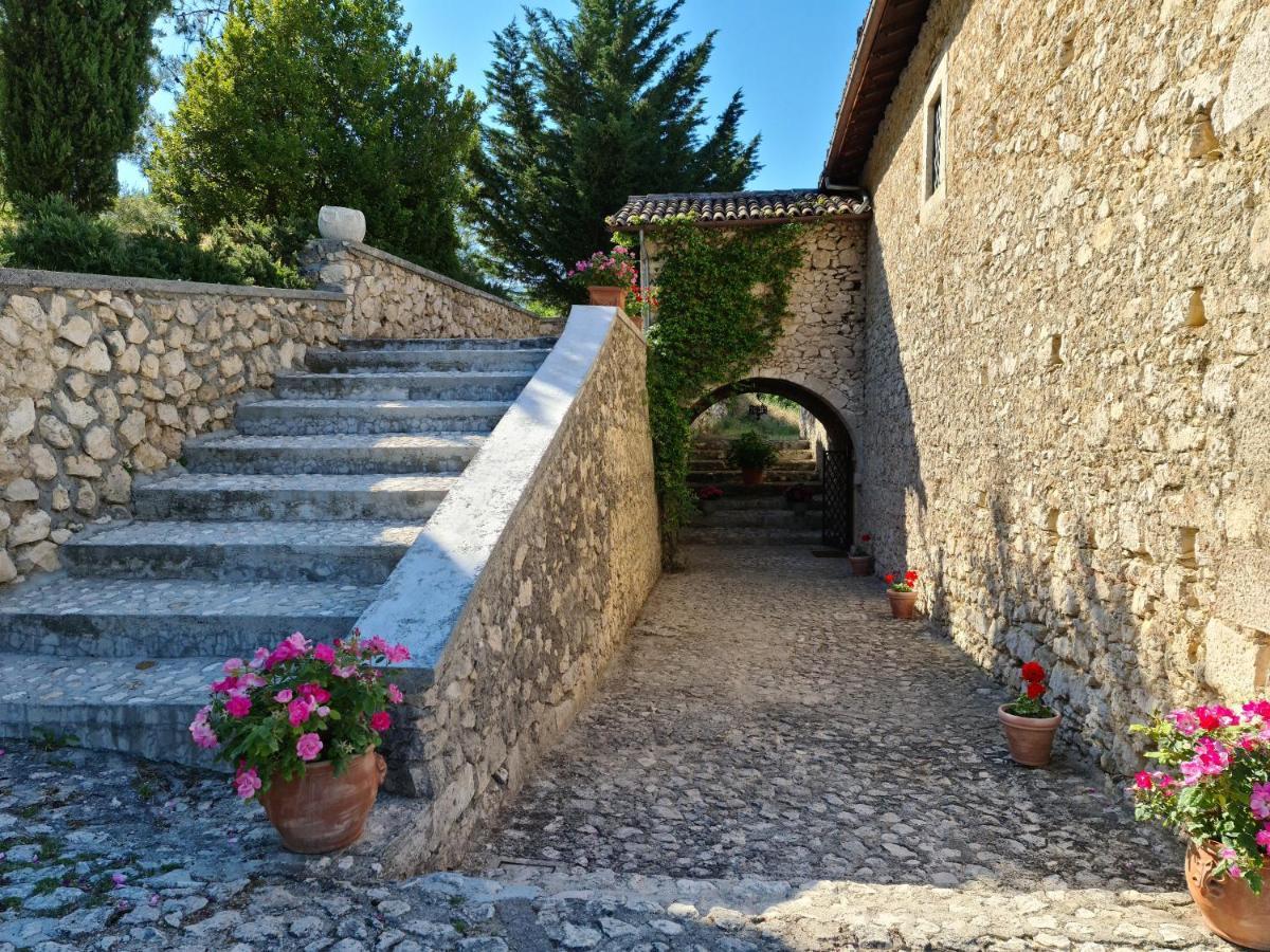 Rocca Lorenizo Pacentro Екстериор снимка